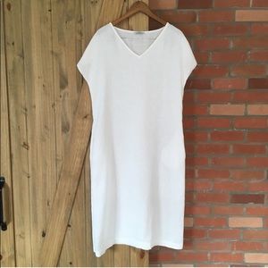 Linenfox Sunday dress, sz S in white